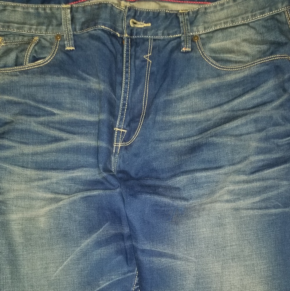 GUESS LA Slim Tapered jeans